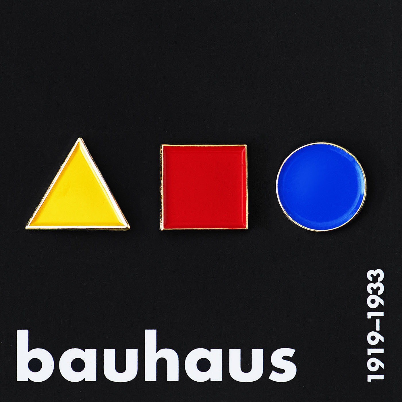 Basic Forms in the Primary Bauhaus Colours