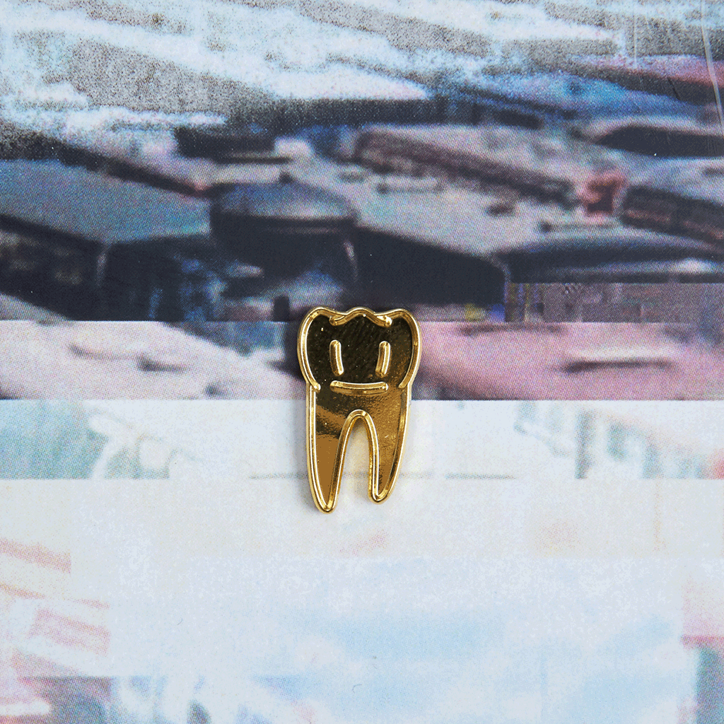 Gold Tooth