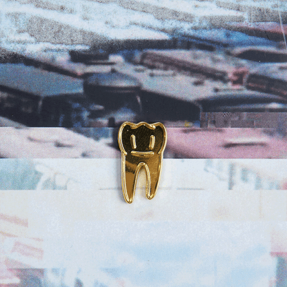 Gold Tooth